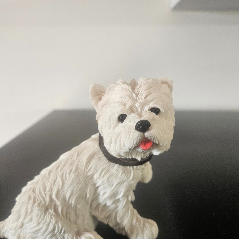 Dog figurine, West Highland White Terrier, "Westie"